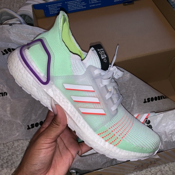 ultraboost buzz lightyear